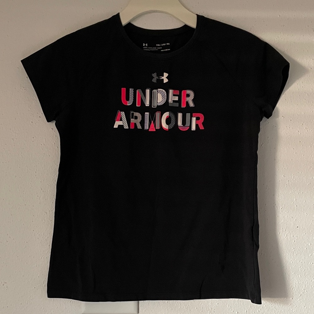 Under Armour Black T-shirt